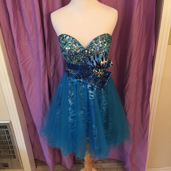 Let's Prom Dress Catalog